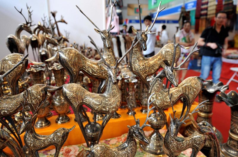 如何区分常见的手工艺品？